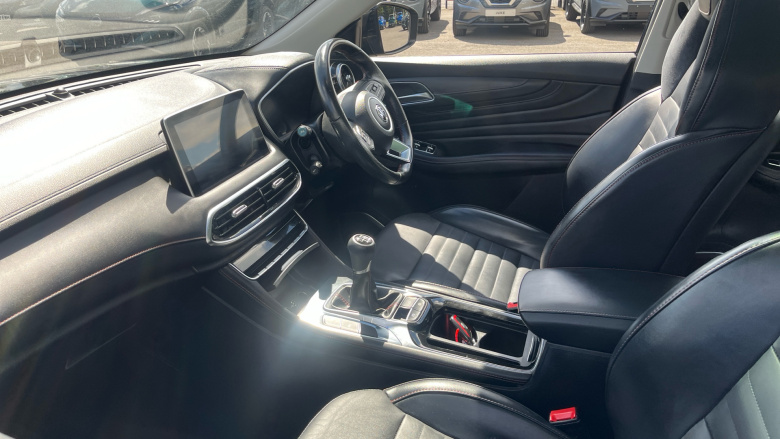 MG Hs 1.5 T-GDI Exclusive 5dr Petrol Hatchback